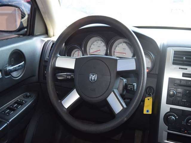 Dodge Charger 2010 photo 10